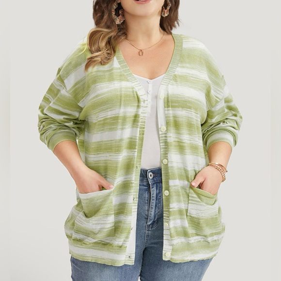 Ombre Button Up Green and White Cardigan NWT - Picture 2 of 6